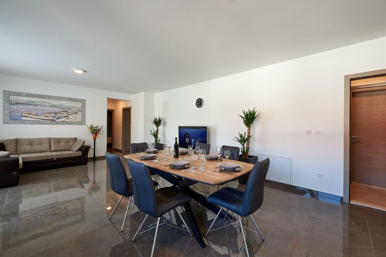 Luxury Villa Residence Zupanovic Trogir Luaran gambar